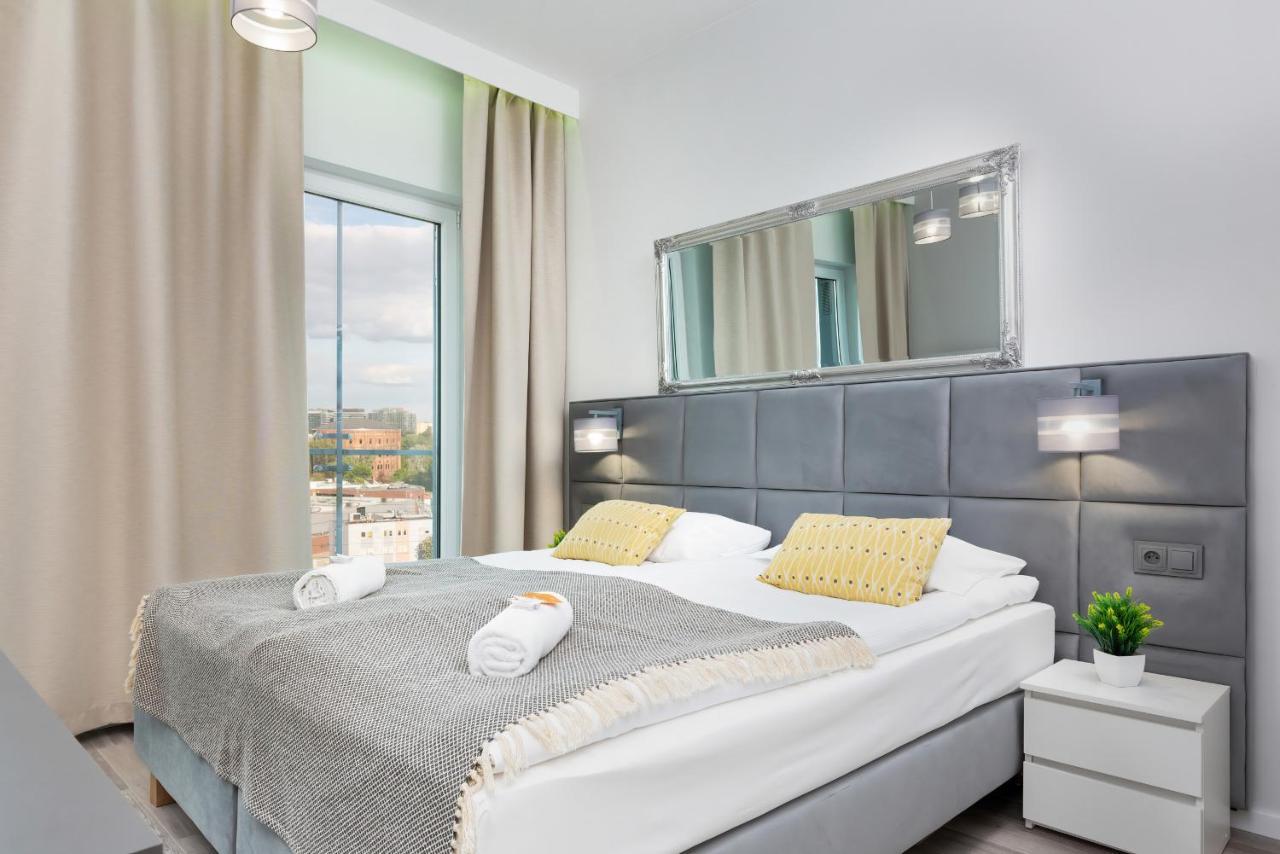 Apartments With Parking Warsaw Business Center By Noclegi Renters Exteriör bild