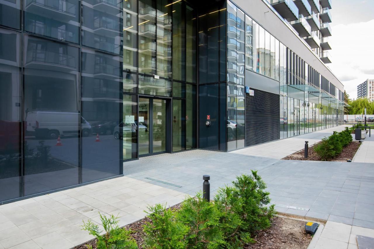 Apartments With Parking Warsaw Business Center By Noclegi Renters Exteriör bild